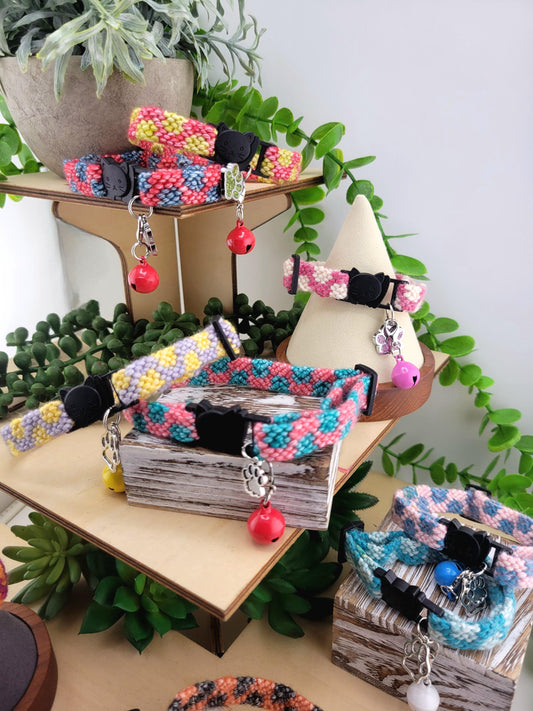 Designer Cat Collar: Handwoven, Polka Dot, Cotton, Adjustable 8-12"[20-30.5cm]