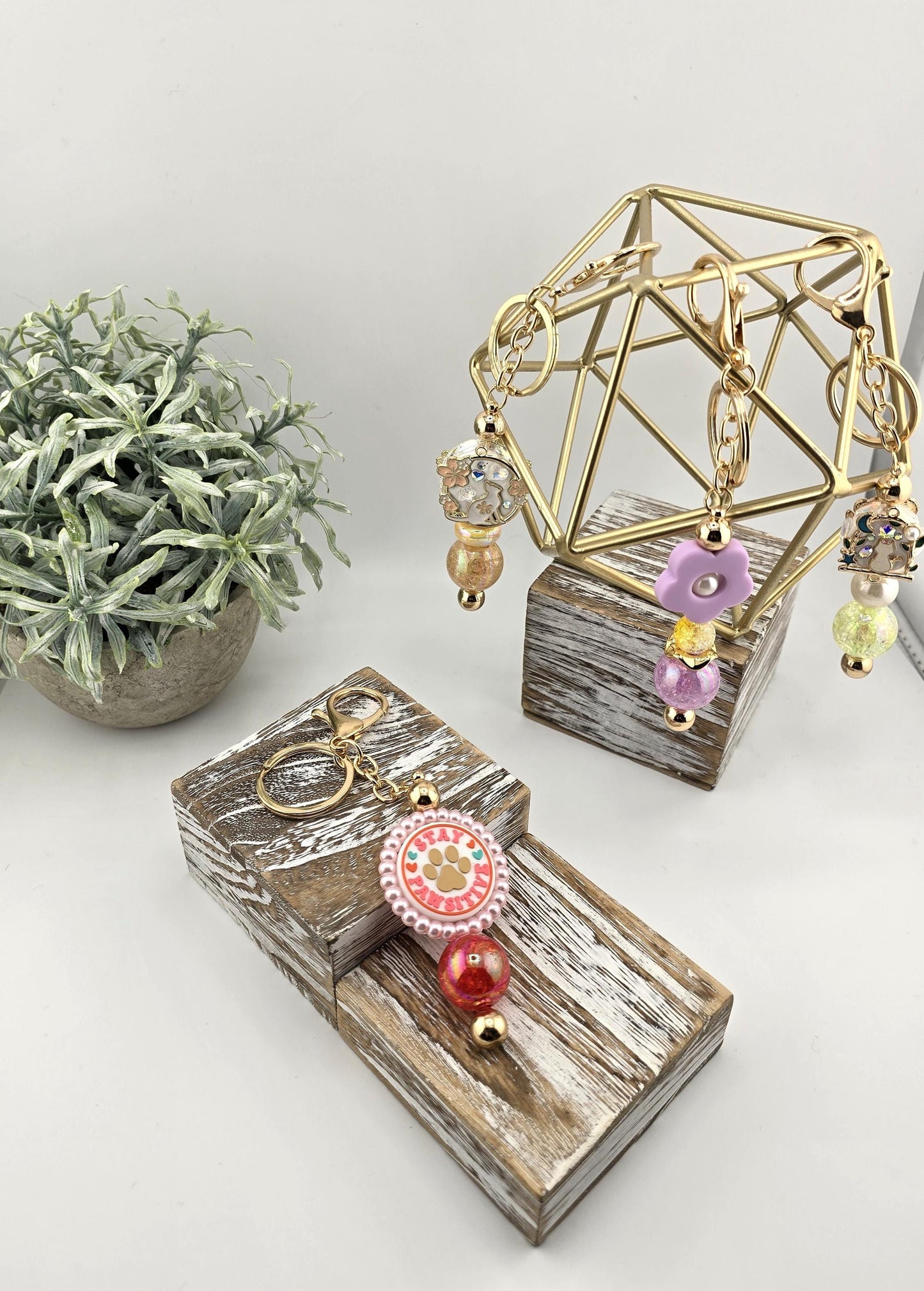 Mystery Gift Box Set, 3 products in one box, Beaded Pen, Straw Chain & Keychain Set – Handmade Gifts for Animal Lovers – Cute and Colorful Beaded Accessories