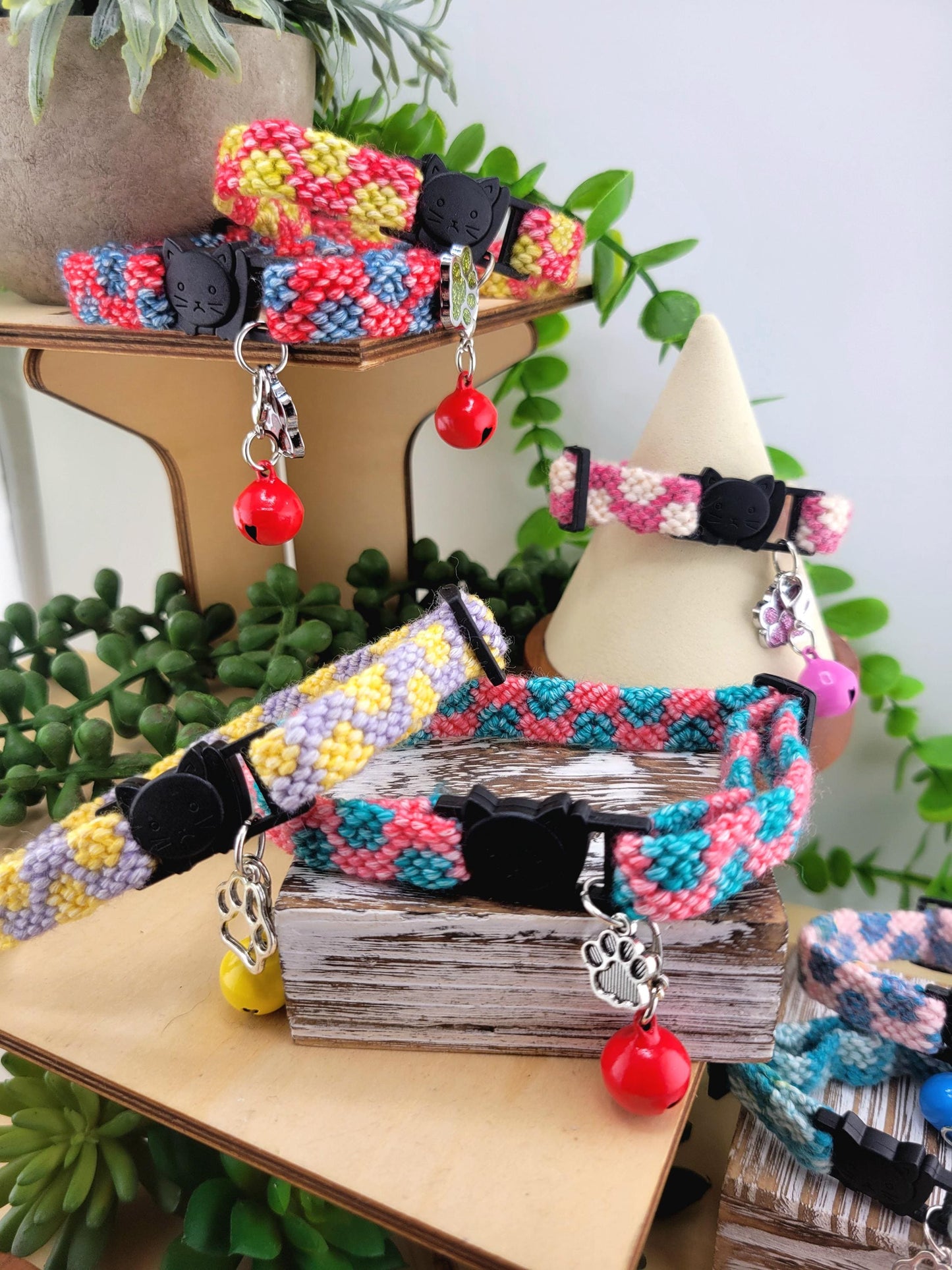 Designer Cat Collar: Woven Breakaway Polka Dots Cat Collars with Charm and Bell, Adjustable 8"-12"[20-30.5cm], Ideal for Girl Cats Male Cats, Kittens Puppies, Made with Soft Cotton, Fits Most Cats,