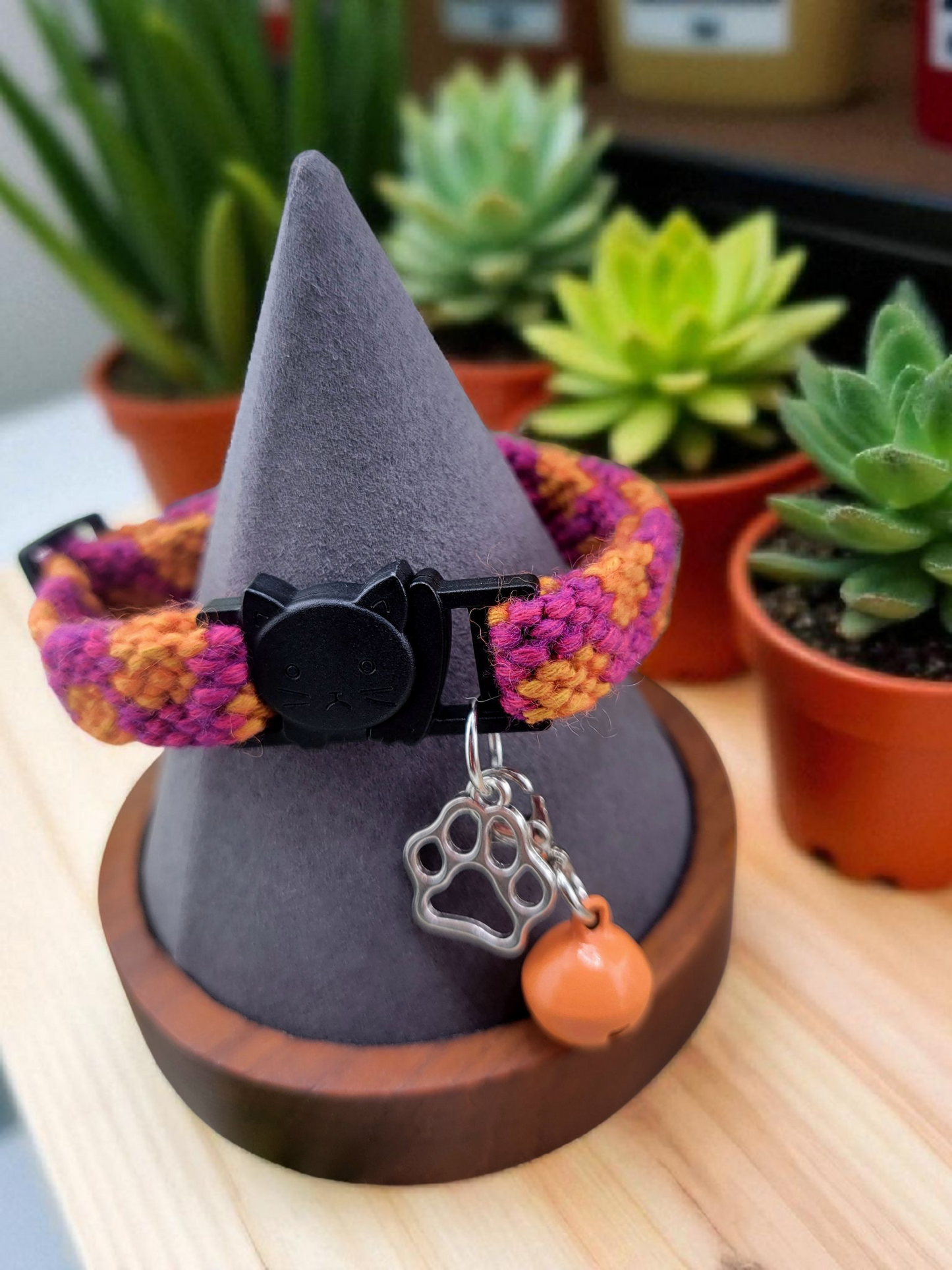 Designer Cat Collar: Woven Breakaway Polka Dots Cat Collars with Charm and Bell, Adjustable 8"-12"[20-30.5cm], Ideal for Girl Cats Male Cats, Kittens Puppies, Made with Soft Cotton, Fits Most Cats,