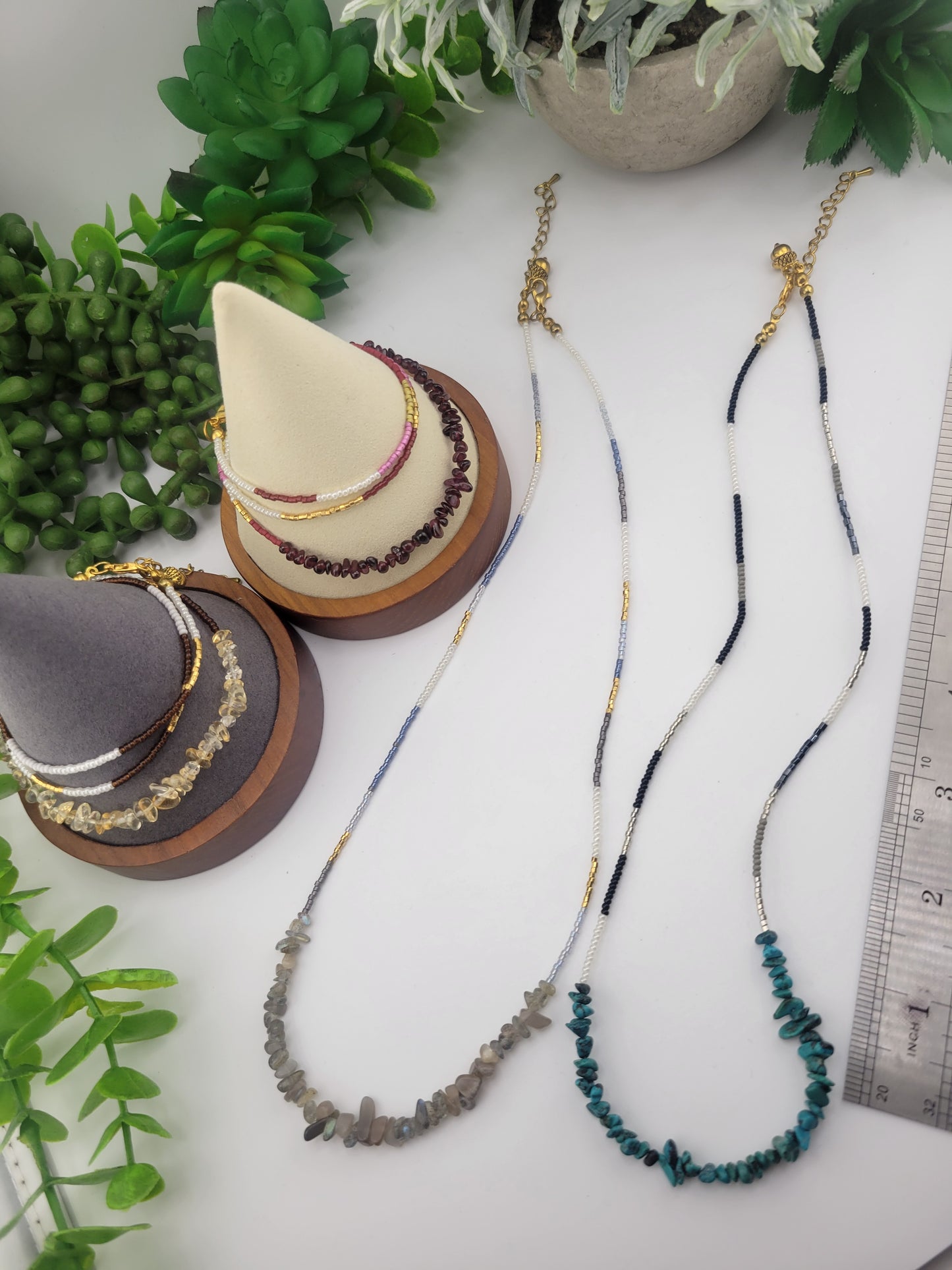 Chip Crystal Gemstone & Miyuki beads Necklace/ Bracelet 2 in 1, Adjustable Chain, Gold acorn charm