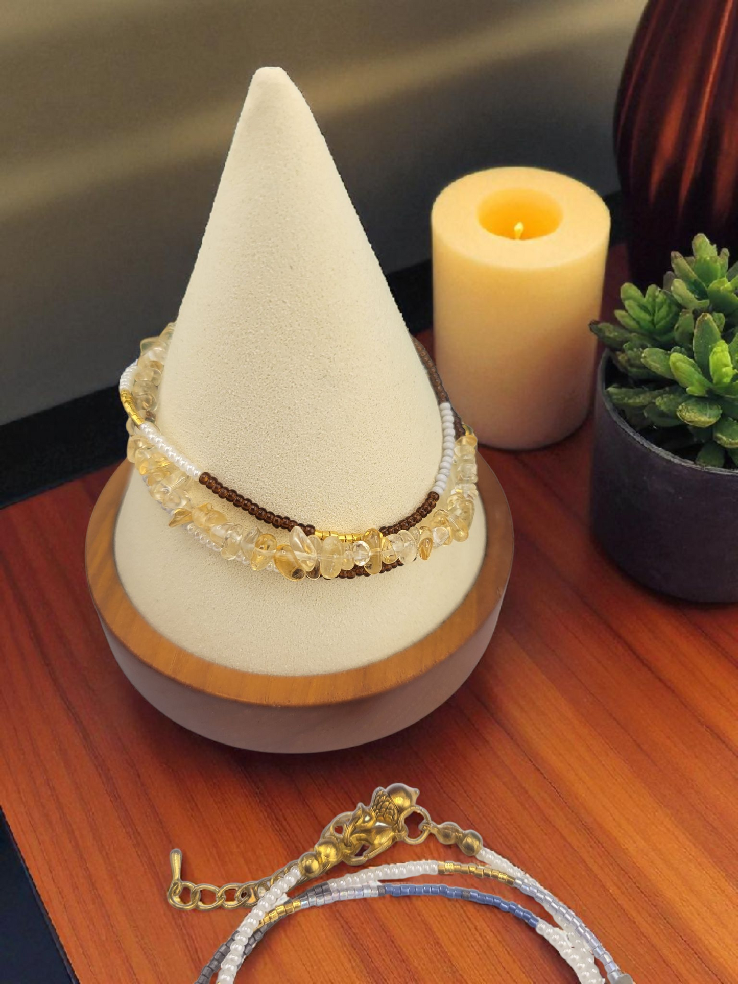 Chip Crystal Gemstone & Miyuki beads Necklace/ Bracelet 2 in 1, Adjustable Chain, Gold acorn charm